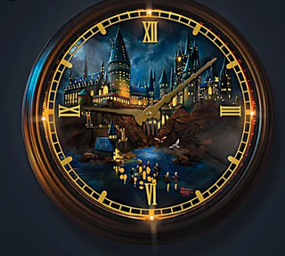 Horloge Bradford - Château De Poudlard | Sorcière et Magie
