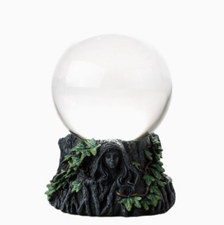 Femme Boule De Cristal | Sorcière et Magie