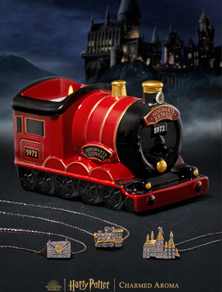 Charmed Aroma Hogwarts Express Candle and Pendant